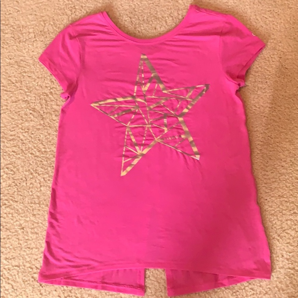 t - shirt